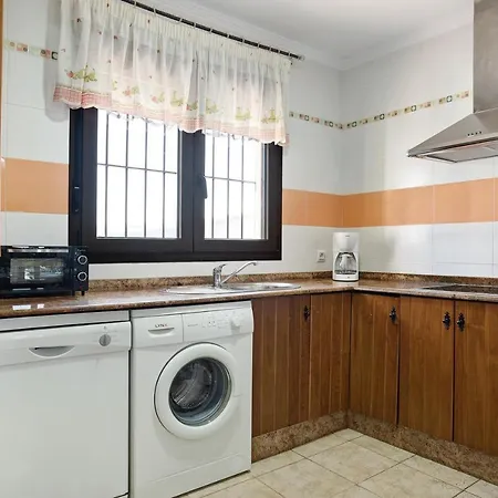 Fornell I Piscina Compartida Holiday home *